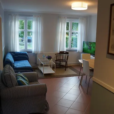 Διαμέρισμα Haus Buddenbrock Auf Ruegen